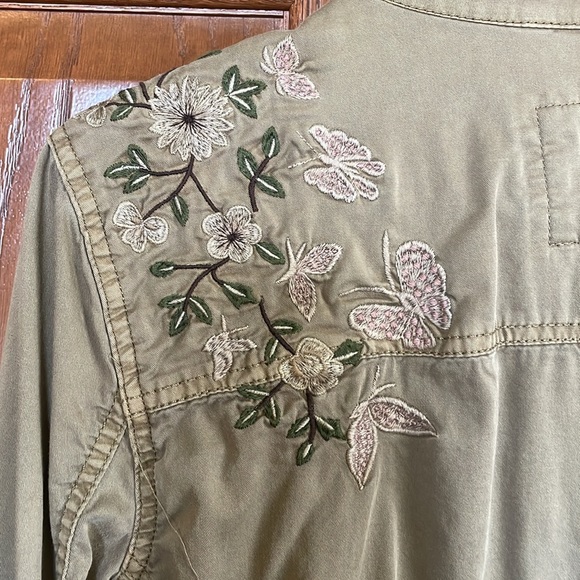 Women’s large utility jacket - Picture 3 of 5